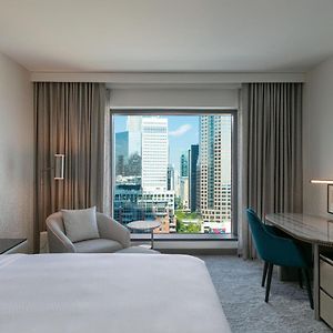 Upper Floors King Room Hearing accessible